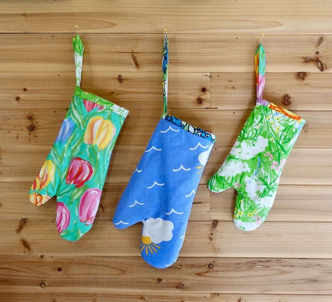 Upcycled Oven Mitt Workshop with Natalie Baxter, April 15, 2023